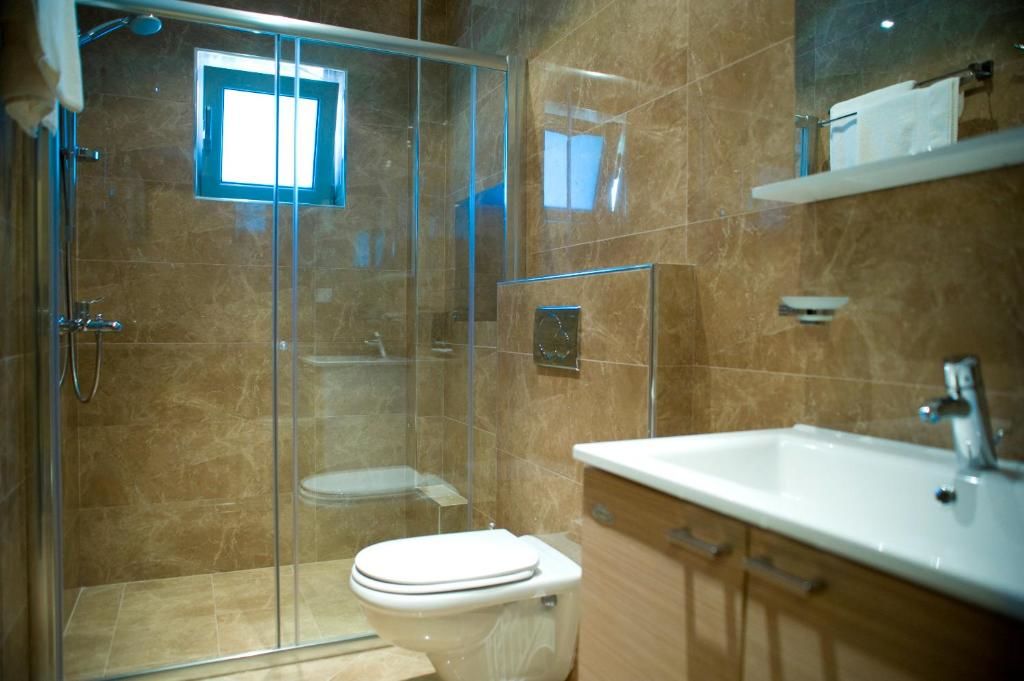 Апарт-отели Vila V Lux Apartments Петровац