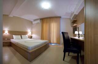 Апарт-отели Vila V Lux Apartments Петровац Номер-студио (для 2 взрослых)-3