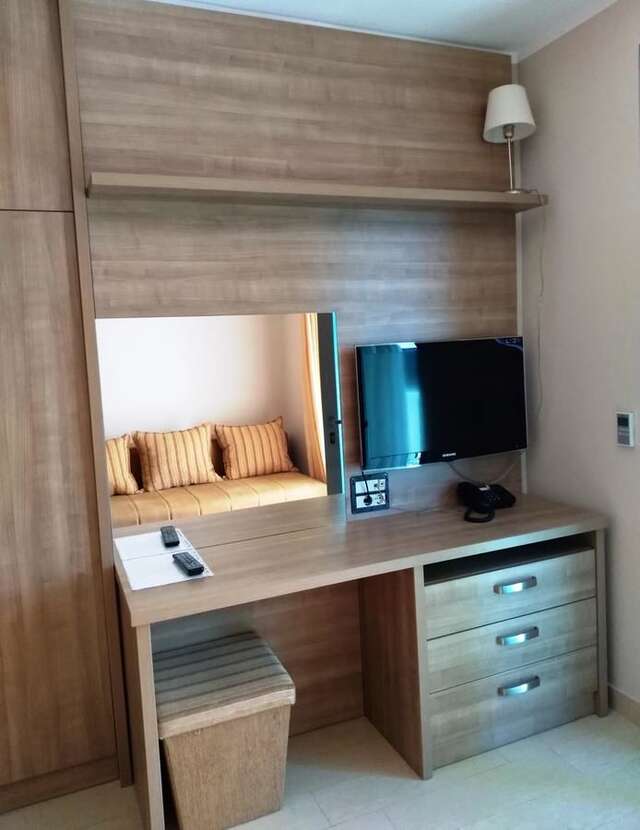Апарт-отели Vila V Lux Apartments Петровац-13