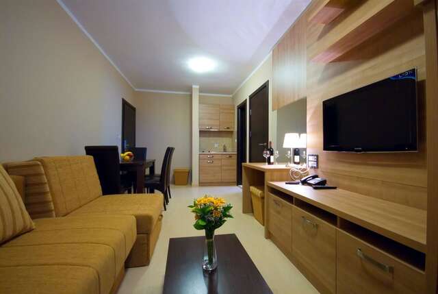 Апарт-отели Vila V Lux Apartments Петровац-38