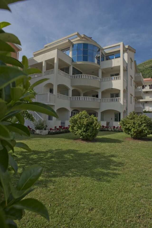 Апарт-отели Vila V Lux Apartments Петровац-45